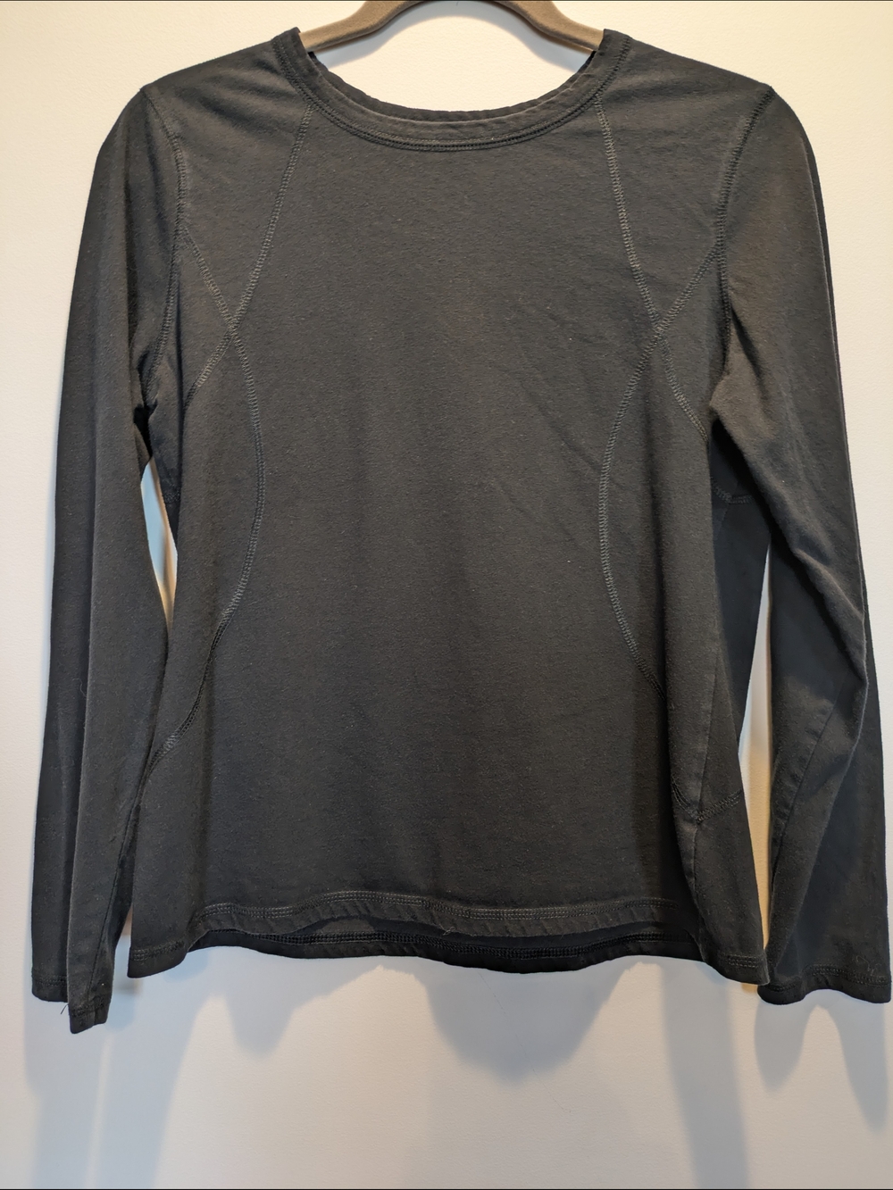 Tek Gear Black Long-Sleeve Crewneck Top Large